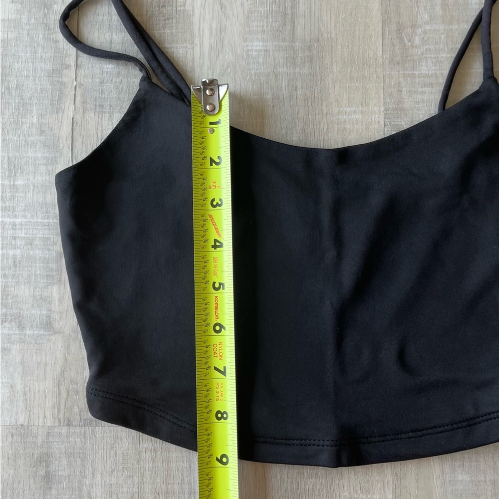 FOREVER 21 Black Lined Camisole Adjustable Spaghetti Strap Crop Top Size Small - Picture 3 of 5